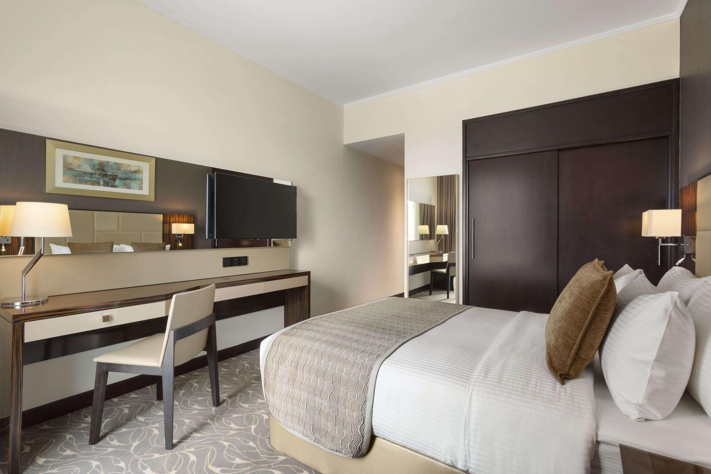 Hawthorn Extended Stay By Wyndham Abu Dhabi City Center Exterior foto